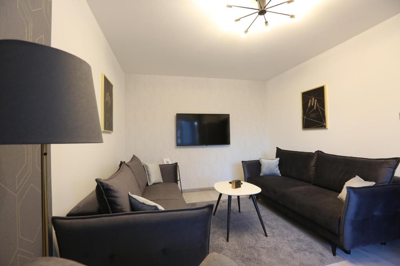 Comfy 2 Room Apartment - Free Parking - 350Mbps Wifi - Netflix 考纳斯 外观 照片